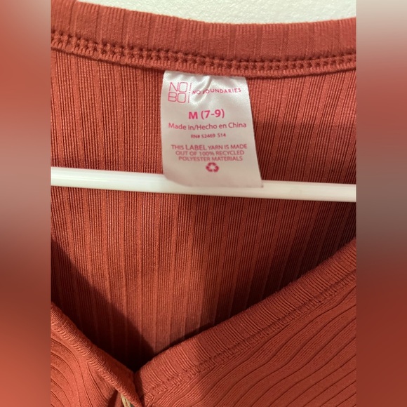 Women's Button-Down Ruched Top - Rust - Picture 2 of 2